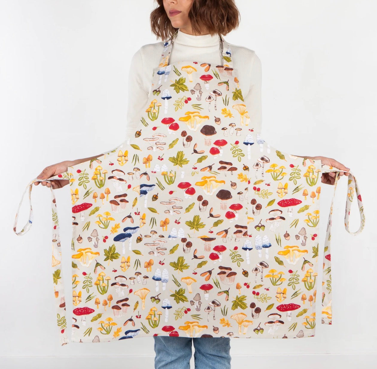 Apron, Field Mushrooms