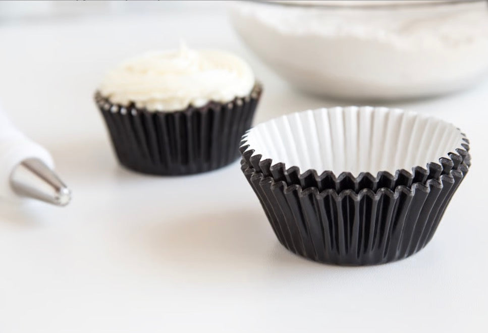 Foil Bake Cups Black /32 Pcs