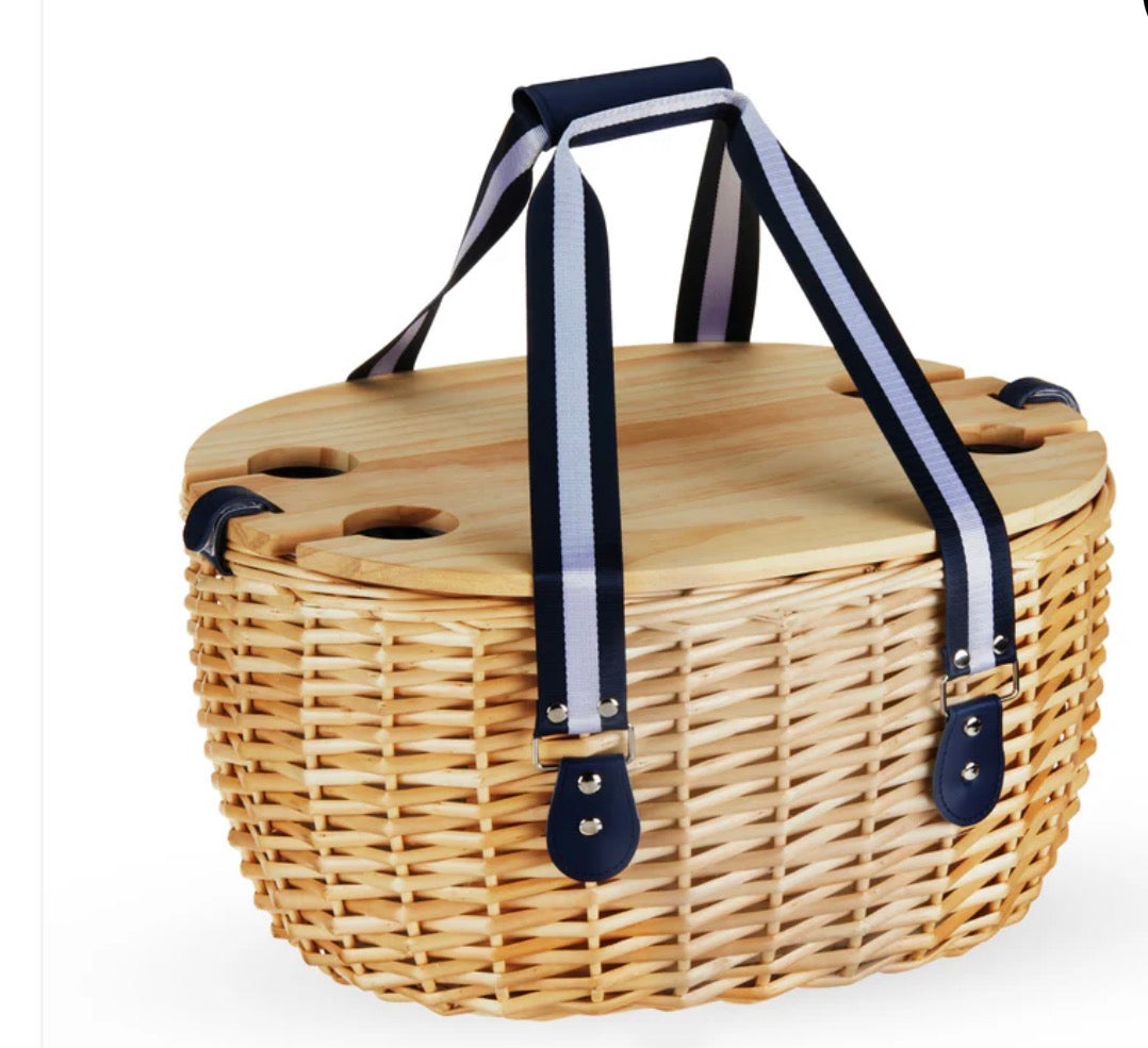 Central Park Picnic Basket for Four