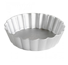 Load image into Gallery viewer, 3.75&quot; Fluted Tart Pan FD
