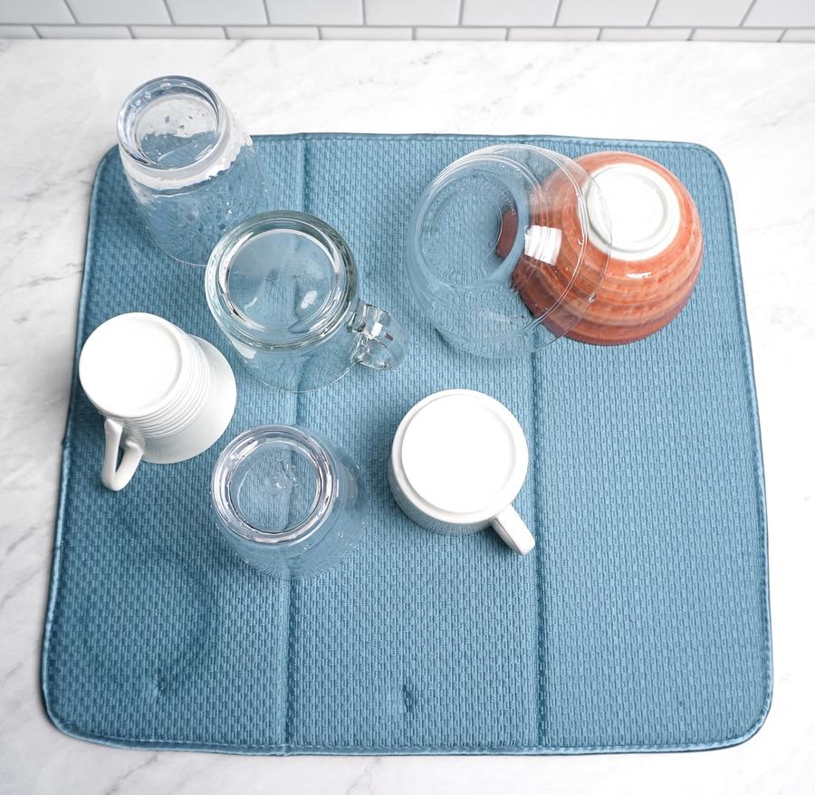 RITZ Polka Dot Reversible Microfiber Dish Drying Mat - John Ritzenthaler  Company