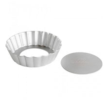 Load image into Gallery viewer, 3.75&quot; Fluted Tart Pan FD
